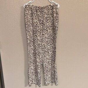 Chic Leopard Print Wide Leg Pants